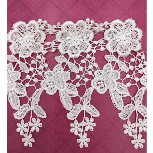 Ivory Venise Lace 4