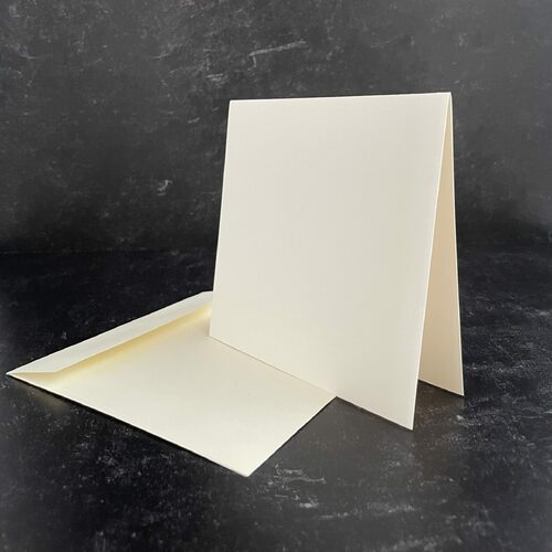 Graphic 45 - Staples - Square Cards 5 1/2″ x 5 1/2″ with Envelopes – Ivory