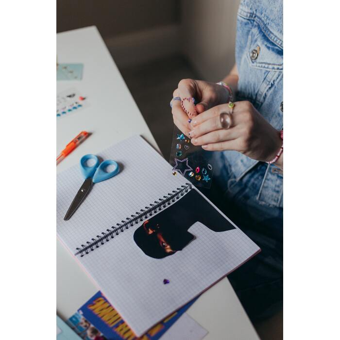 Beyond Pretty Paper: 5 Design Secrets for Stunning Scrapbooking Layouts
