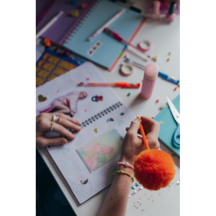More Than Just Paper: 5 Benefits of Shopping at a Dedicated Scrapbook Store