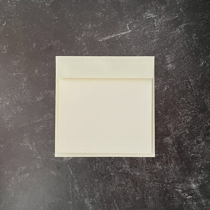 Graphic 45 - Staples - Square Cards 5 1/2″ x 5 1/2″ with Envelopes – Ivory